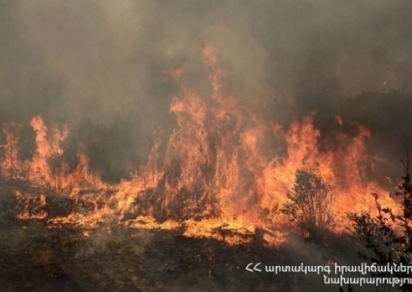 Բաղրամյան և Սասունիկ գյուղերի միջնամասում այրվել է մոտ 15 հա խոտածածկ տարածք